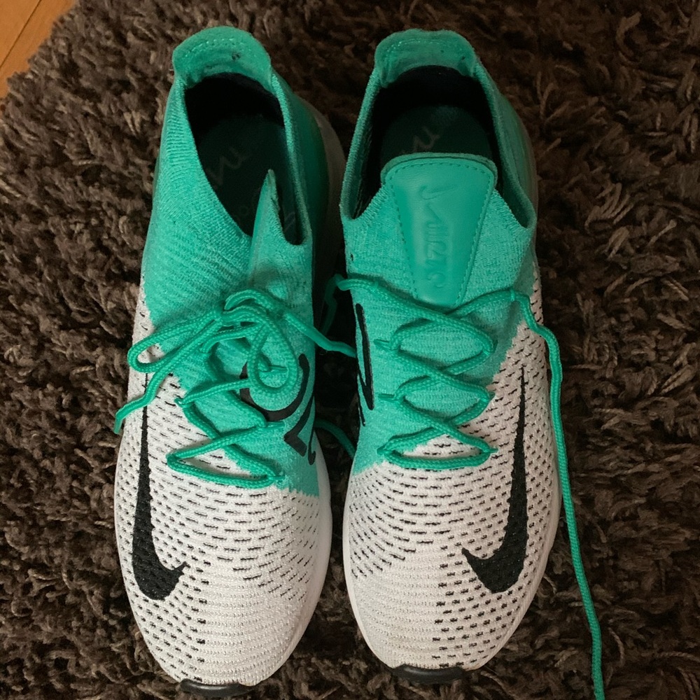 270 Nike